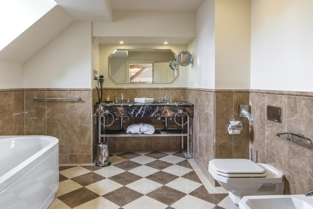 Residenz Weingut Schloss Reinhartshausen Bed and Breakfast Eltville am Rhein Εξωτερικό φωτογραφία